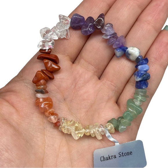 7 Stone Chakra Gemstone Chips Beaded Stretch Bracelet Natural Stone Chip Beads - Picture 4 of 6